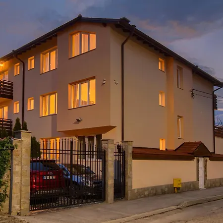 Rila North ゲストハウス *