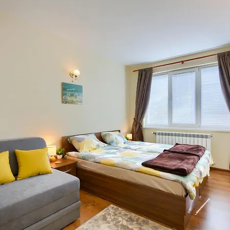 Rila North サモコフ