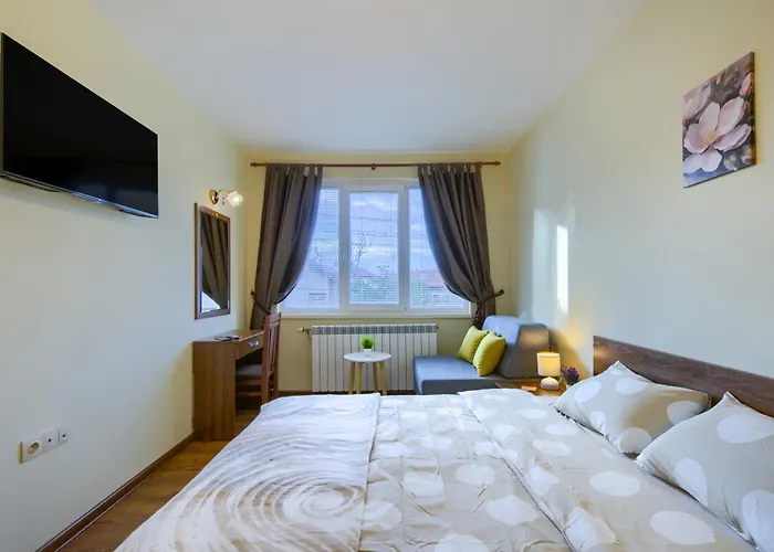 بيت ضيافة Rila North ساموكوف